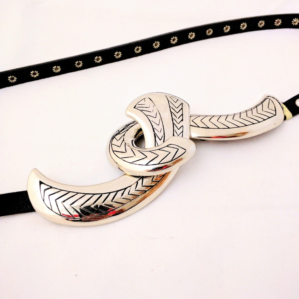 EMPORIO ARMANI collection belt